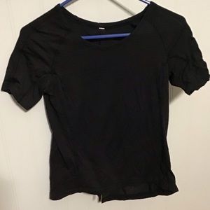 Lululemon split back striped tee